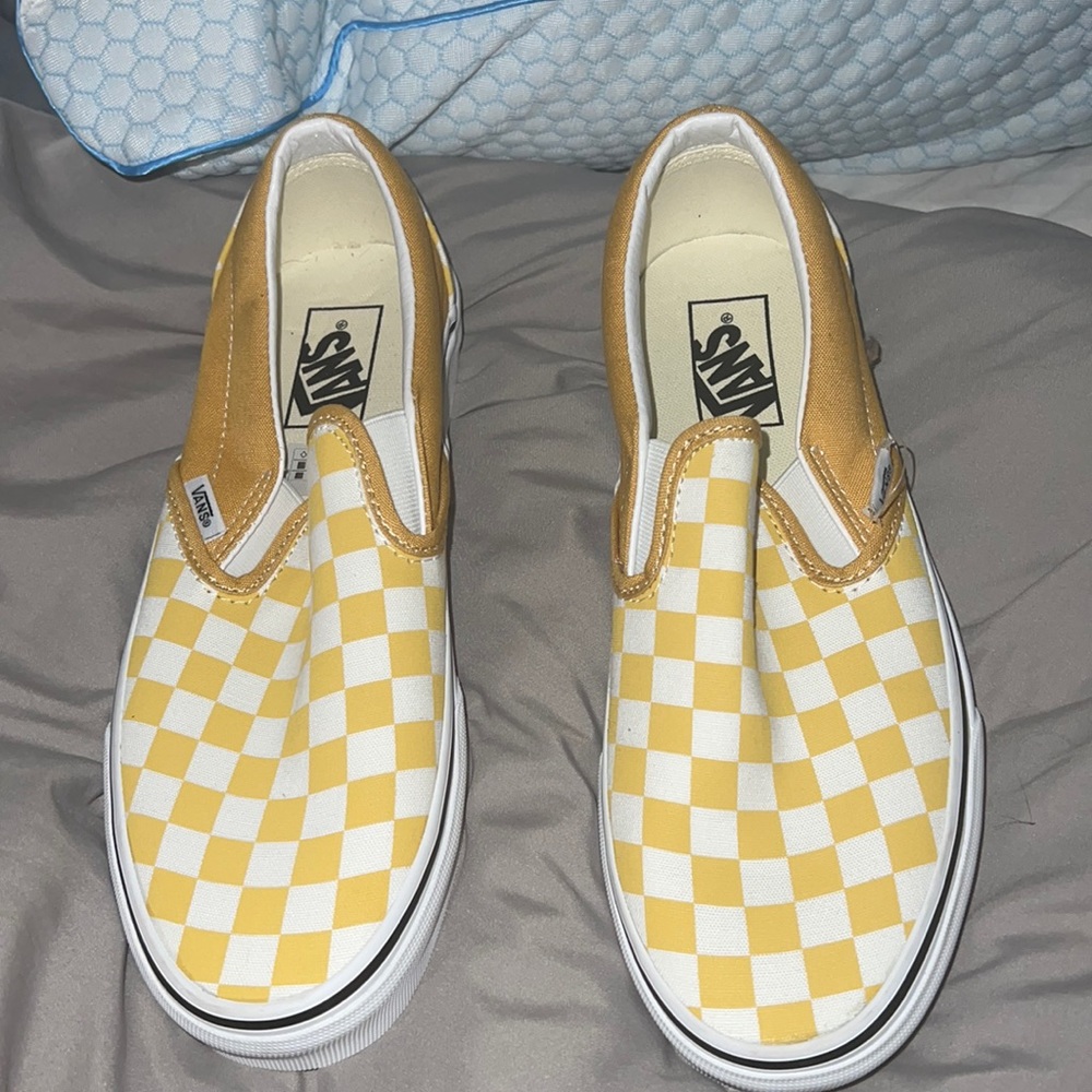 YELLOW CHECKERED VANS